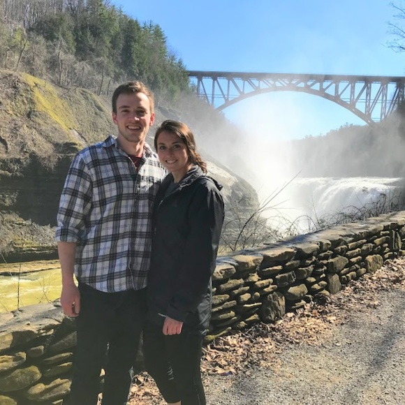 Meet your Posher, Mckenzie - Picture 1 of 1